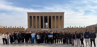 Ankara Üniversiteler ve Anıtkabir Gezisi Gerçekleştirildi